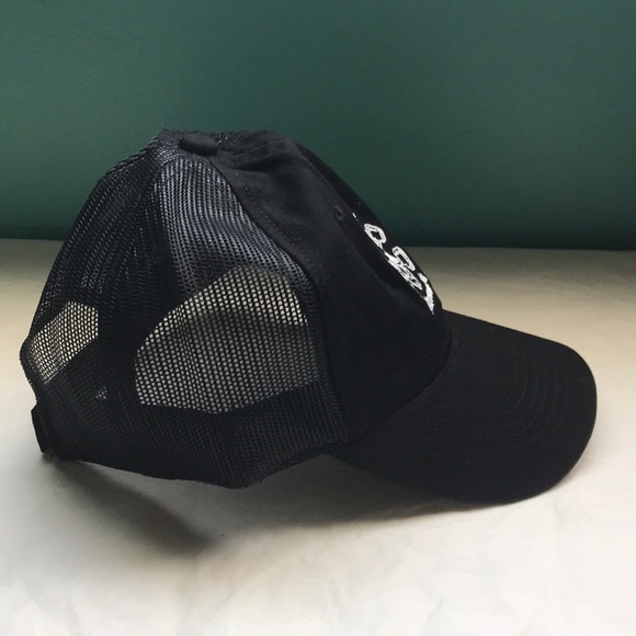 Chronic Strength black meshback velcro cap/hat - Picture 8 of 8